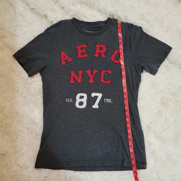 Aeropostale Men Aero NYC 87 Dark Gray/ Charcoal Short Sleeve T-Shirt Size Small - Picture 3 of 6